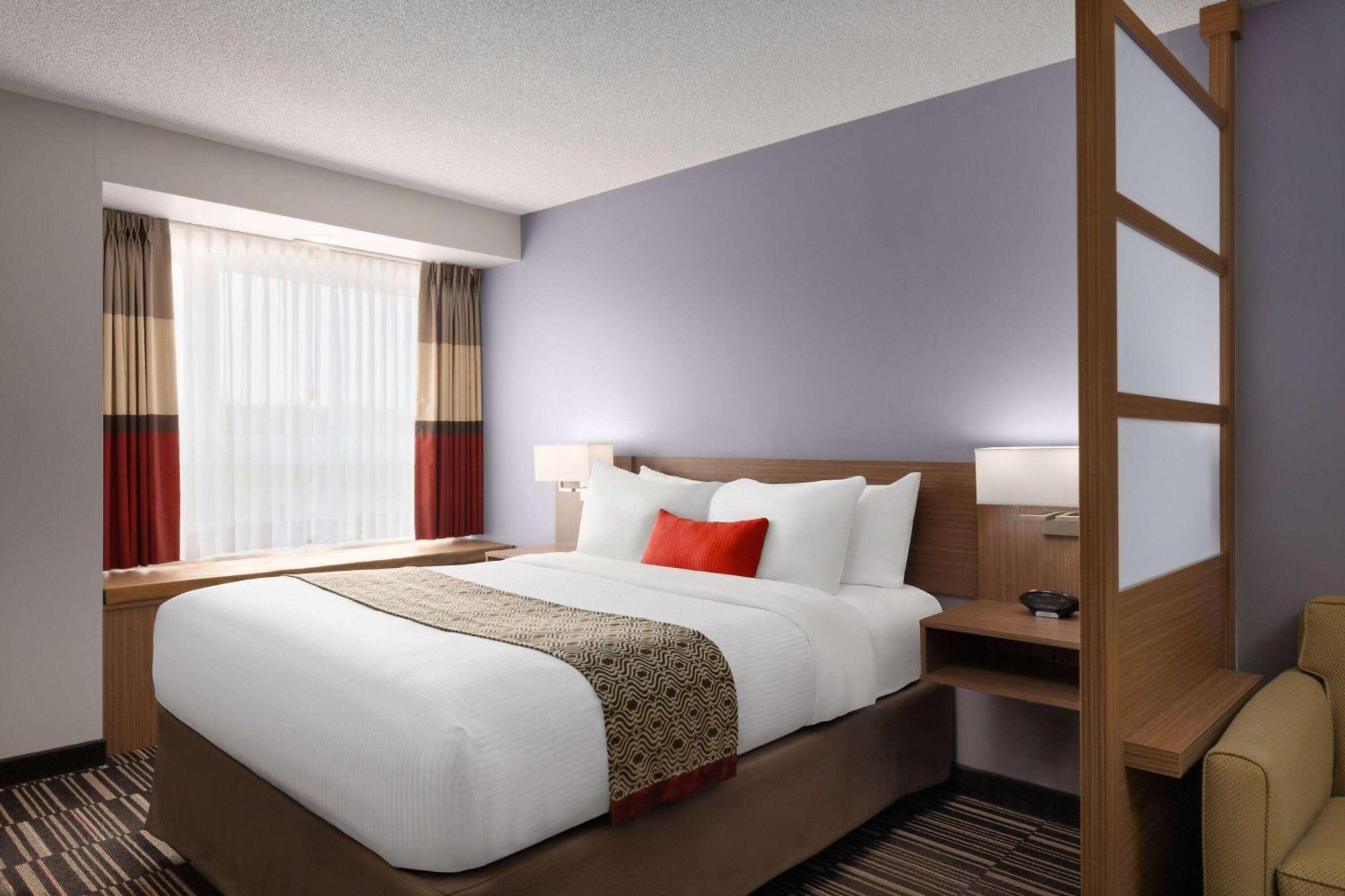 Microtel Inn & Suites By Wyndham Kirkland Lake Dış mekan fotoğraf